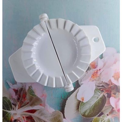 Khuôn bánh xếp nhựa ( Bộ lớn/Nhỏ)